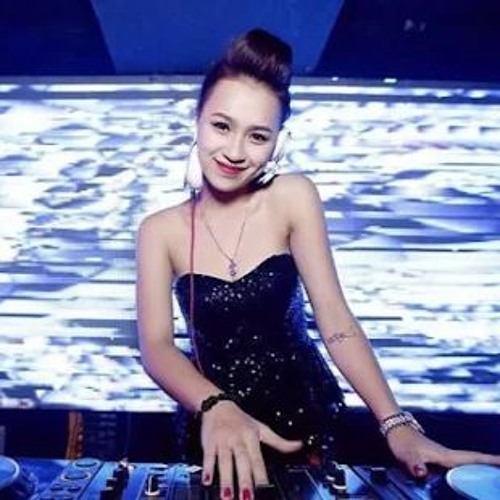 Nonstop Vietnam 2018 - CÔ Y TÁ PHÊ ĐÁ