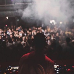 SNFLIVE002 // DJ Boring