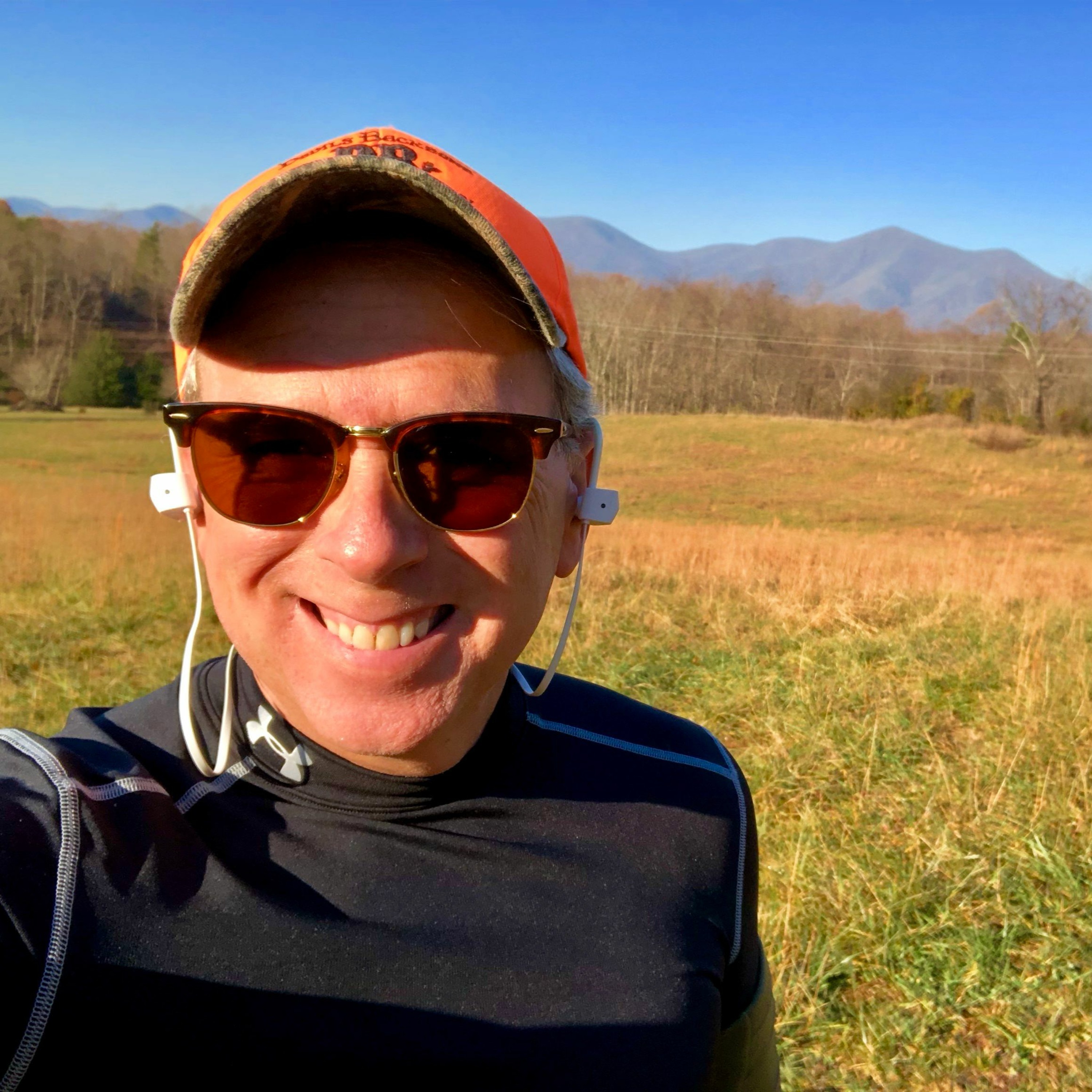 Friday : 1.26.18 : Sunny & Milder-Breezy : Showers By Sat Night : Becerra Lawncare Update episode artwork