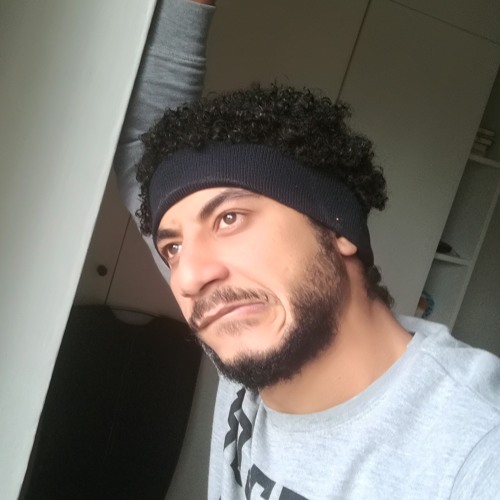 عارف اني واحد تاني