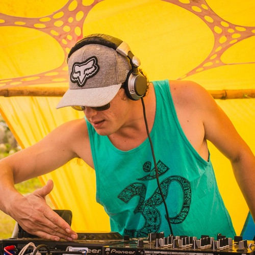 AndreBuss Progressive Trance Out 2014 Revolution Festival