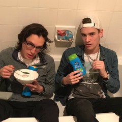 Fake Flexers feat. Papa Houlie [Prod. Josh Petruccio]