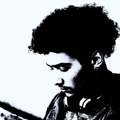 Russ: Murder Me Remix