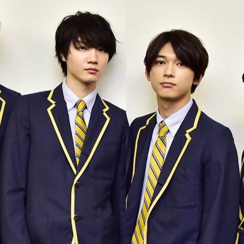 Stream Dori Sakurada & Ryo Yoshizawa (吉沢亮 & 桜田通)- White