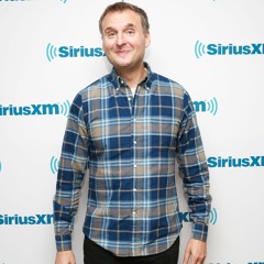 Phil Rosenthal Talks About The Sitcom-Reboot Craze & If He'd Ever Revive "Everybody Loves Raymond"