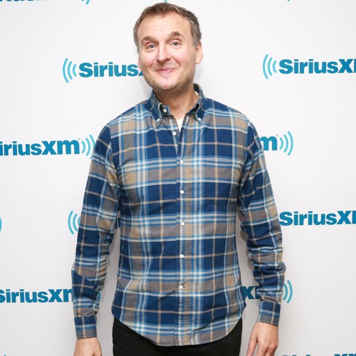 Phil Rosenthal Talks About The Sitcom-Reboot Craze & If He'd Ever Revive "Everybody Loves Raymond"