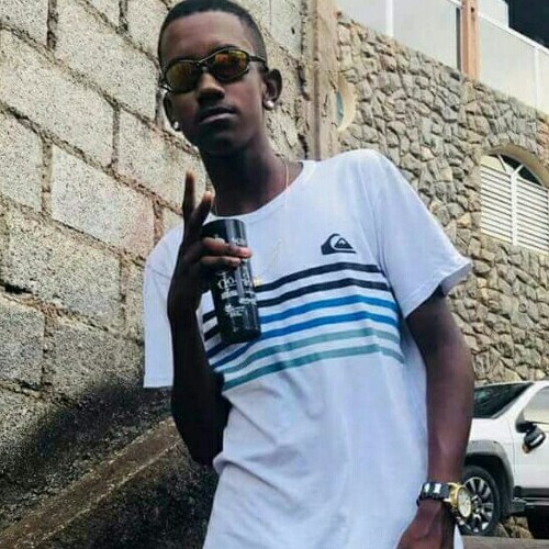 Mc Markin St , Vn - Vou Sacar o revólver( Dj Neguin BRC , Dj Paizao e Filipe Vieira )