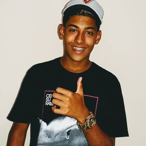 MC ALYSSON - EU VI AQUELA MINA NO BAILE DE P.A (( DJ GABRIEL DE MAGÉ ))