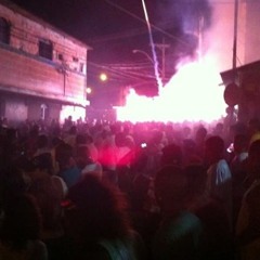 MONTAGEM  AVISA QUE NA ROCINHA AGORA É BAILE DE COMANDO 2018