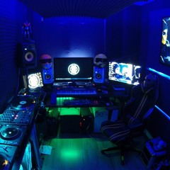 092 // The YellowHeads Studio Mix // 092