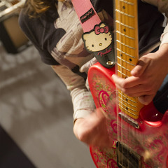 "Worry" by Grace Vonderkuhn recorded live for WXPN