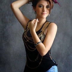 La Única Tropical Enamorada Y Herida