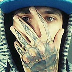 Famous (eminem - we as americans instrumental)