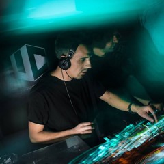 CeZ@Club Escape - 25. 11. '17