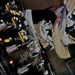 Collective Madness AG69&UFO-Q    LOCOMBIA