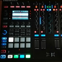 WALLACE THREEOPTIC @ FIRST RECORDING WITH MY NI KONTROL S8 08/02/18
