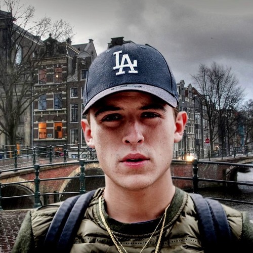 Lil Kleine - Valuta Ft. Ronnie Flex  De Fellas (Prod. By CamGotHits)