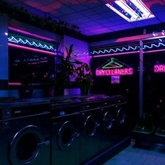 SMOKE HIGH, BENZ LOW (ft THRILLA)