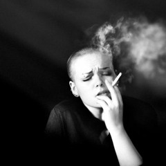 غم زمانه خورم یا فراق یار کشم؟