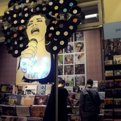 Tuesday record shopping in Paris