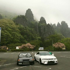 OnFujiMountainDrinkingFijiWater