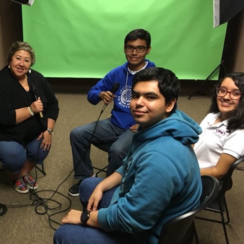 Stream Quim. Lorena Quiroz by Prepa UNE Listen online for