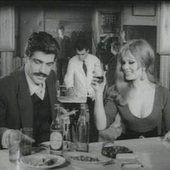Şükran Ay - At Kadehi Elinden
