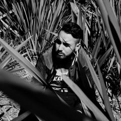 Razt3c- Cloud 9 (Prod. Young Taylor)