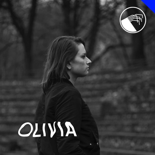 Digital Tsunami 142 - Olivia