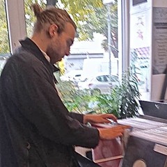 Minimal Mix 15-02-18