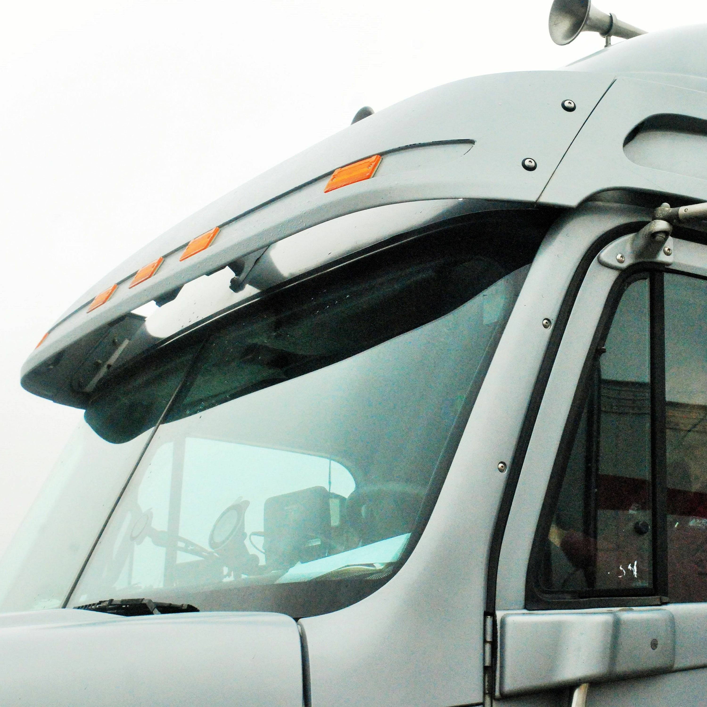 Mailbag: Split sleeper-berth hours option high on haulers' hours wish list thumbnail