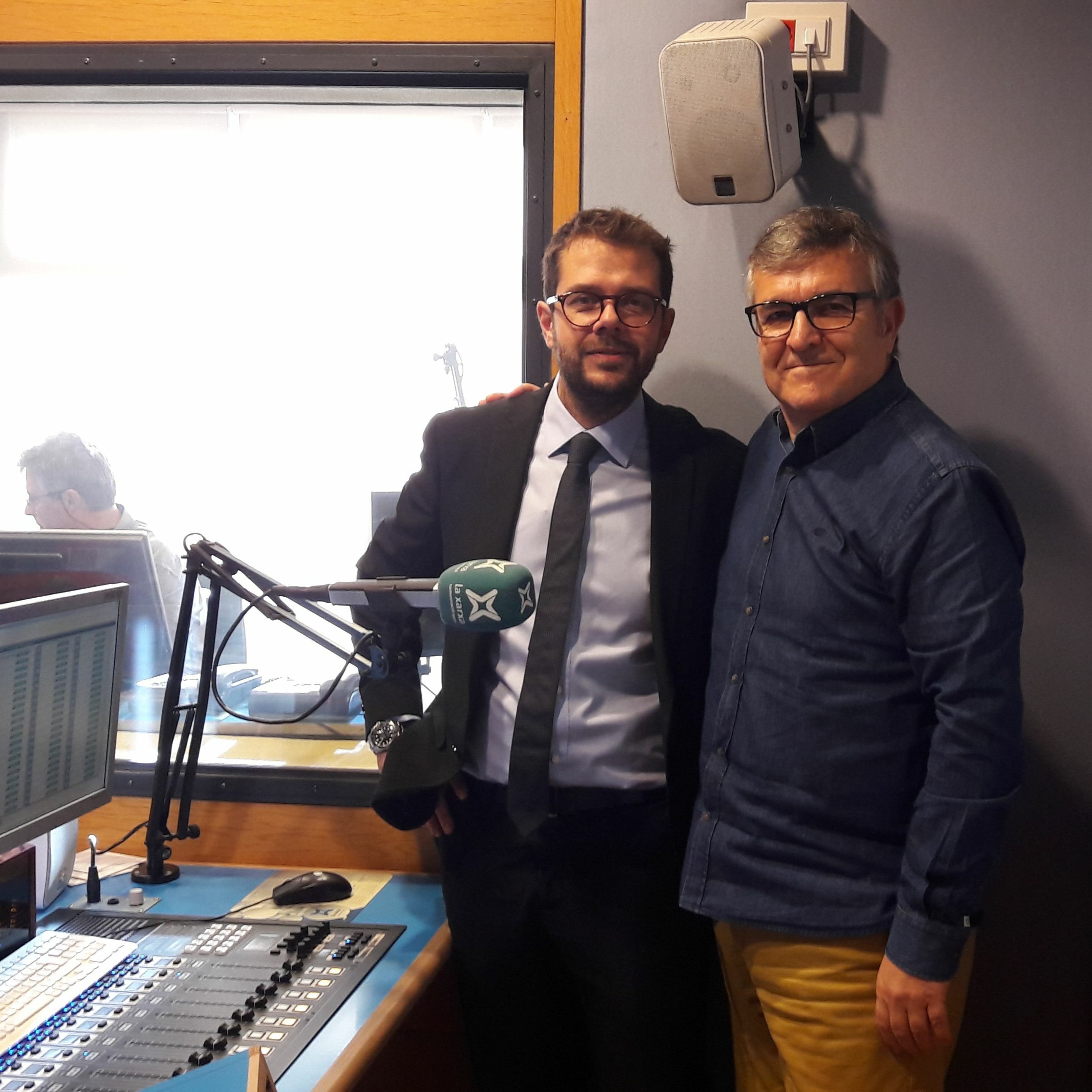 TROZOS DE VIDA, TROZOS DE RADIO