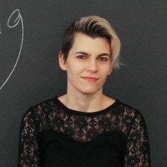 Design Matters with Debbie Millman: Kaki King