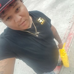 dey love me track2-1.mp3