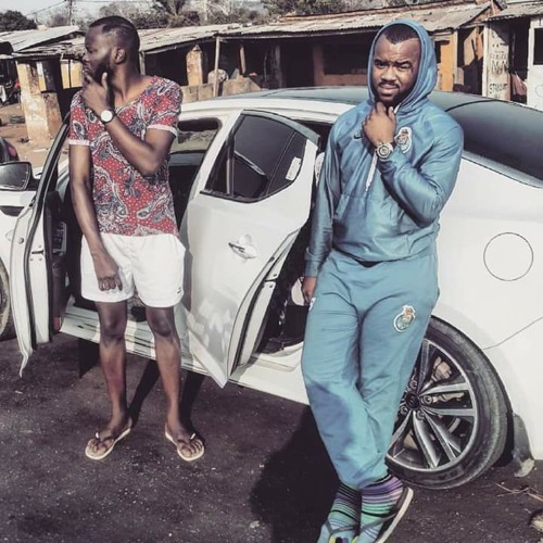 Gelson Querido- Viste Como? Ft Waiane Vossy & Weezy M