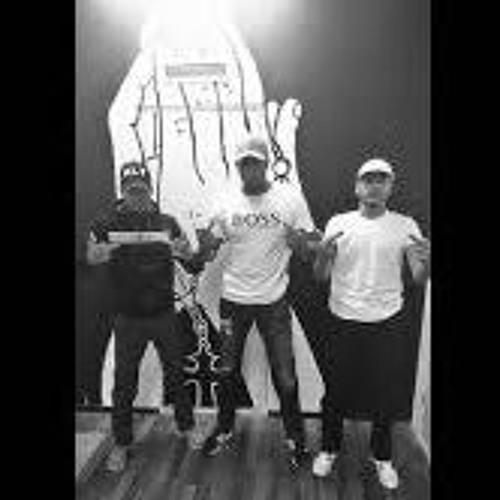 Zaki Ft Alex Ceesay - CASH ON CASH