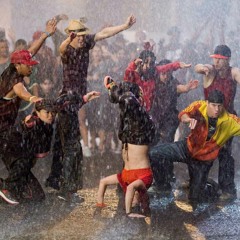 Make It Rain! (Ft. Samyol Soulfyre, Galactik Vibes & Tosh Oliveri-Nelson)