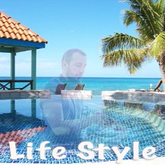 Life Style House TechHouse