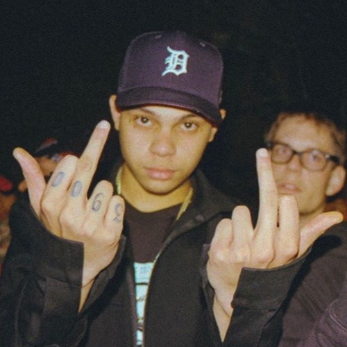 D SAVAGE - IN THE FIELD