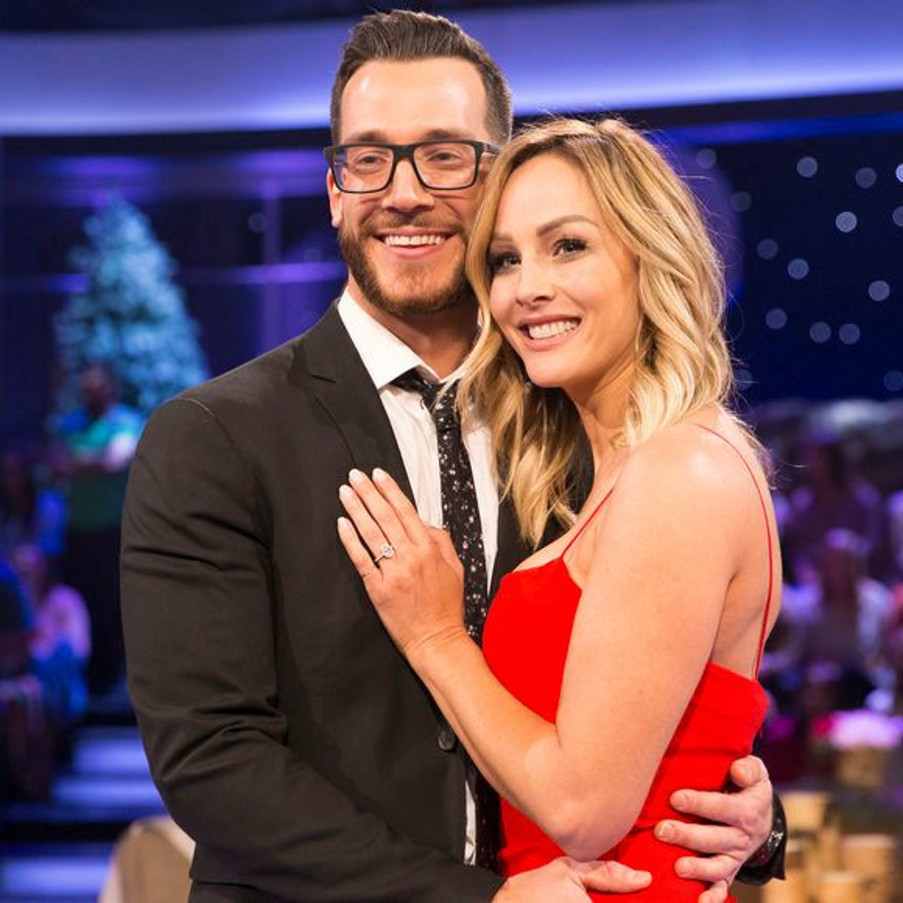 Bachelor Winter Games / Episode 2: Medals & Metals thumbnail
