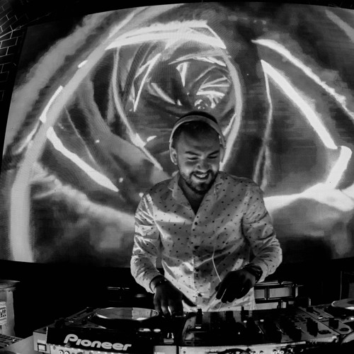 Roland Clark - What The Fuck(Yigit Unal Remix)