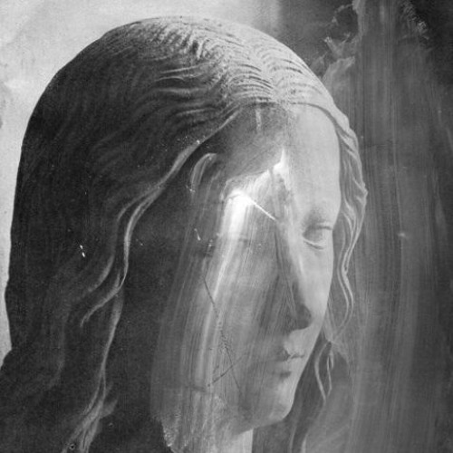 premiere: dormir, in pursuit