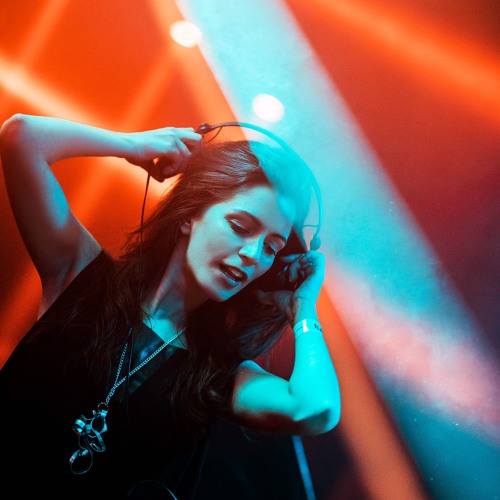 Lea Dobricic - Disconnect It