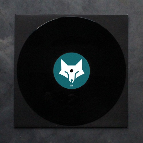 RUAOO5 - A2) Lewis James - Glow (Feat18AndCounting)