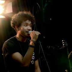 TEDDY ADHITYA - In Your Wonderland (Live At NEO B'COUSTIC)