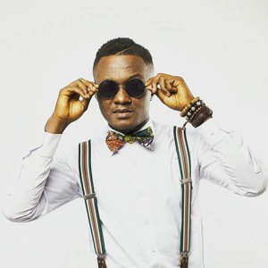 Symple-Nyame-Akasa-Feat.-TeePhlow-Prod.-By-WillisBeatz (1).mp3
