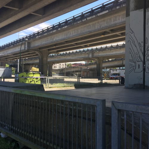 Georgia Viaduct Underside.WAV