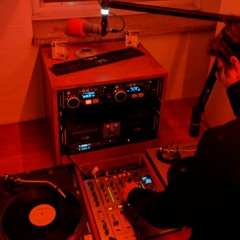 DJ Dom-S live on Coupez Decalez CISM 89.3 FM