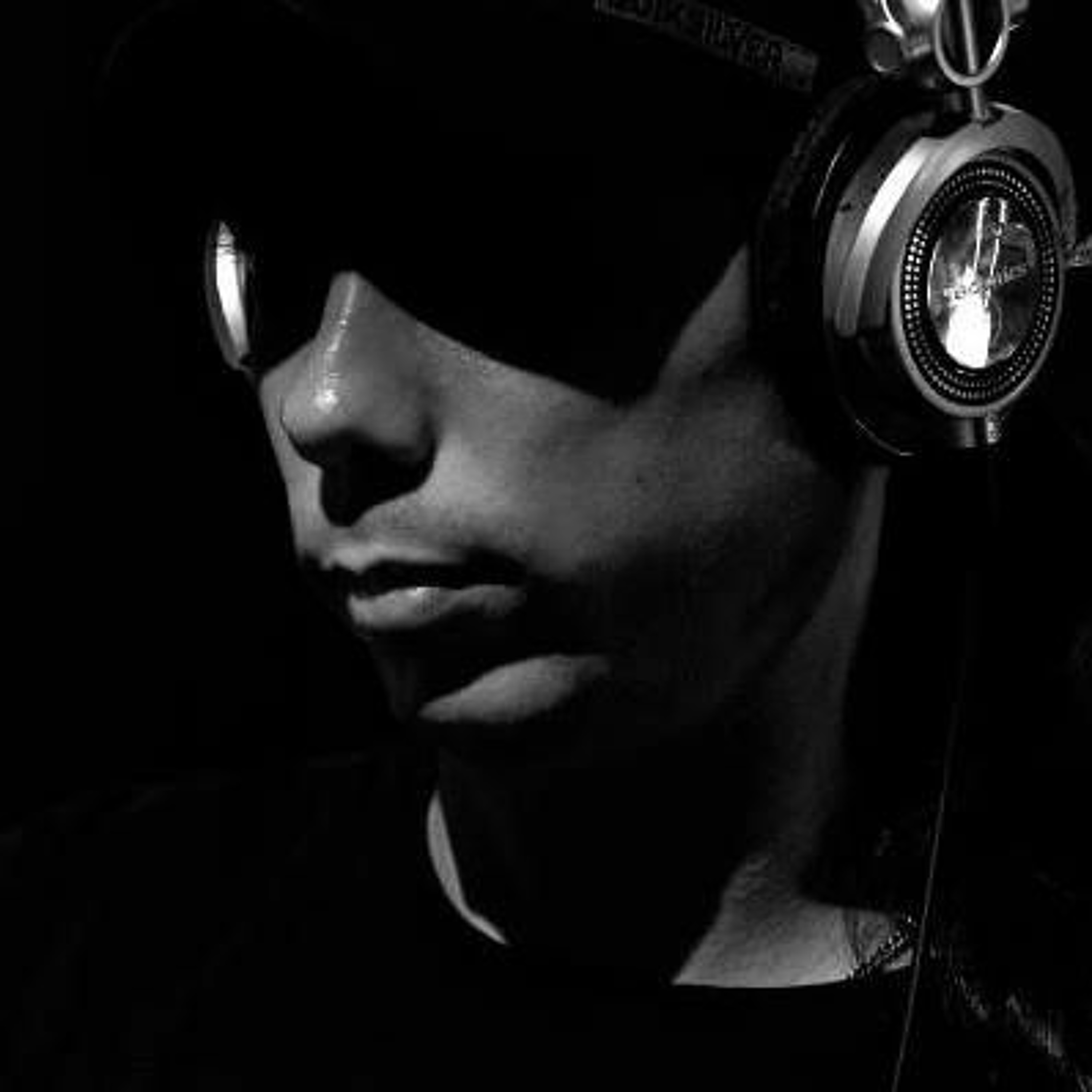 Korben & Leelee\'s Techmission Podcast