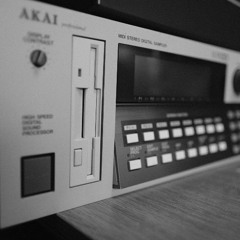 Sampler Test - Akai S1100 Hot - Fx Test - 44.1Khz Samplerate - 20khz Bandwidth